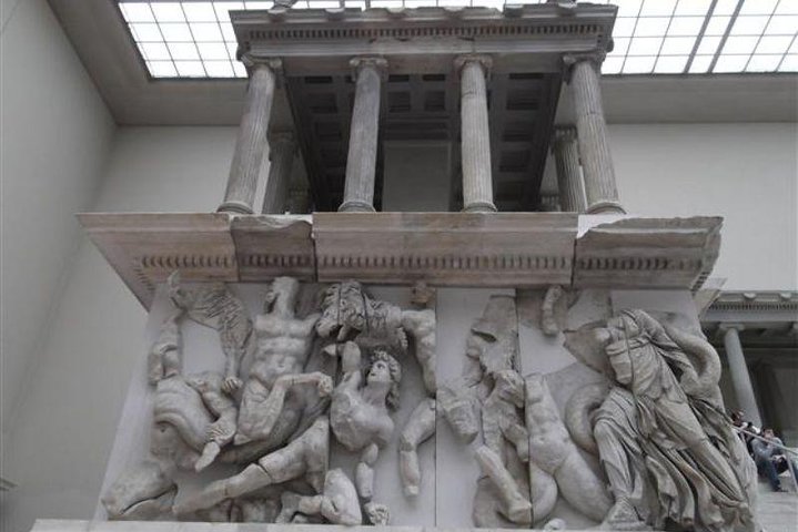 Pergamon Tour - Image 2