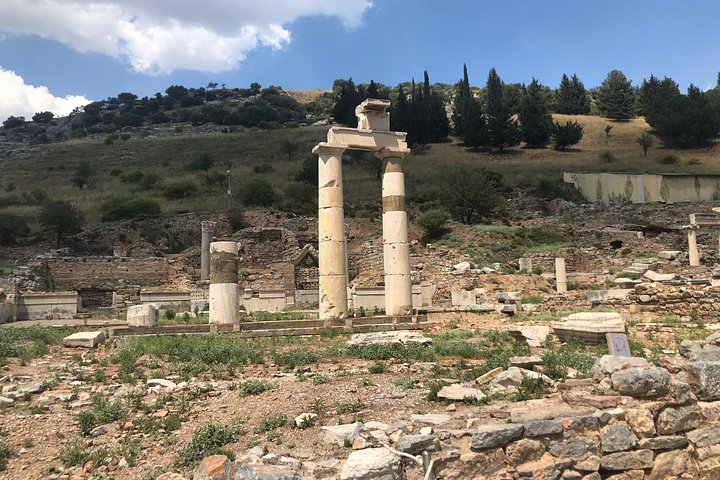 Private Seven Churches Tour - Image 1