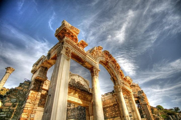 Private Tour to Ephesus, Terrace Houses, Selcuk Museum, Temple of Artemis - Image 1