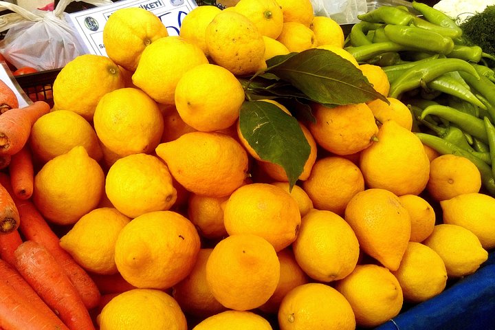 Private Tour to the Farmers Market of TIRE Town from Kusadasi Port - Image 1