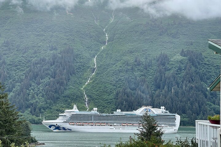 Juneau Private 3 Hour Scenic Road Trip - Image 4
