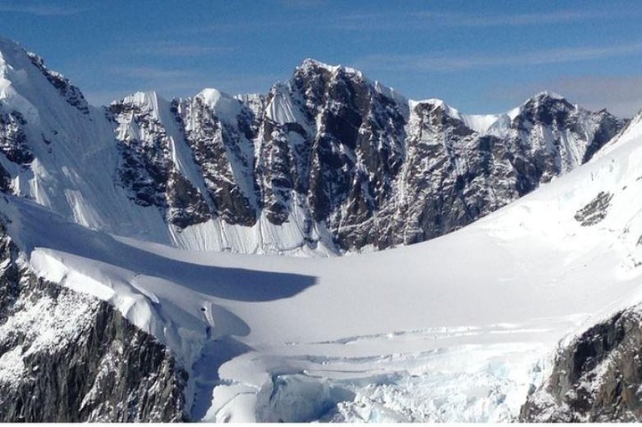 Juneau Shore Excursions: Helicopter Dogsledding Experience and Additional Glacier Landing - Image 3