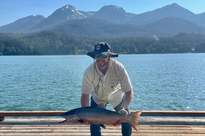 Juneau Shore Fishing for Alaskan Salmon - Image 1
