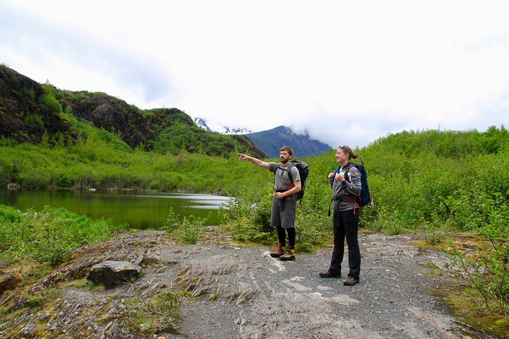 Mendenhall Glacier Guided Hike - Image 2