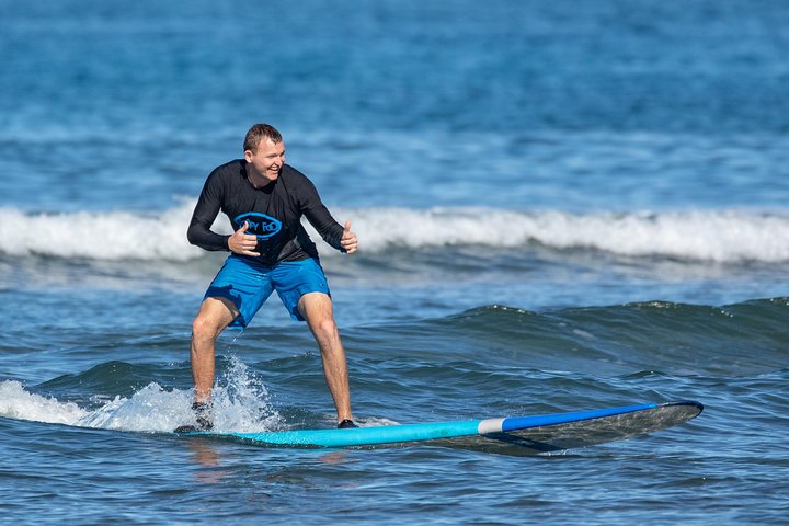 Beginner Group Surf Lesson - Image 4