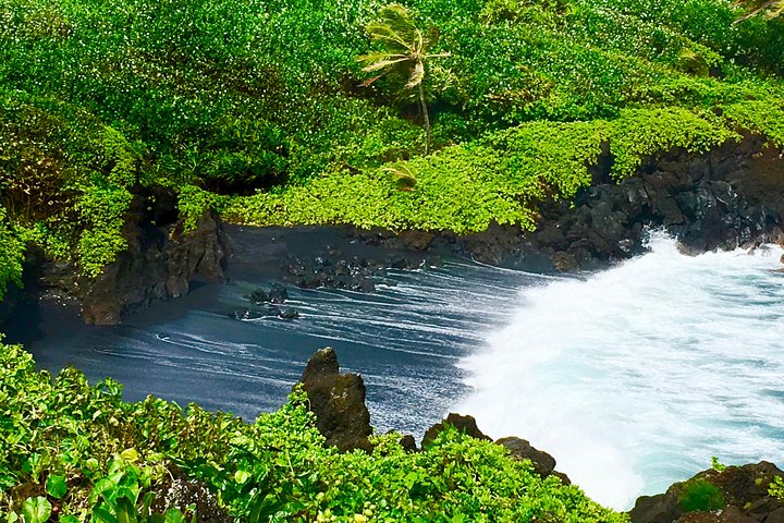 Private Road to Hana Tour - Image 5