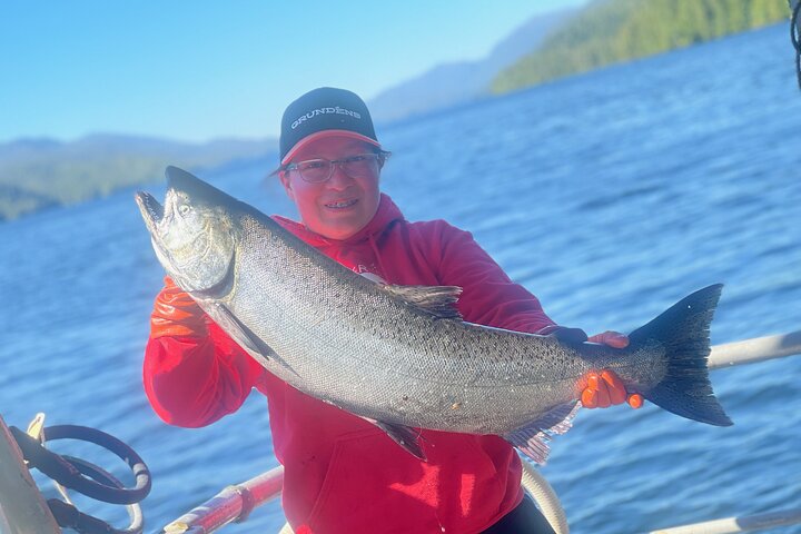6 Hour Salmon Trip - Image 2