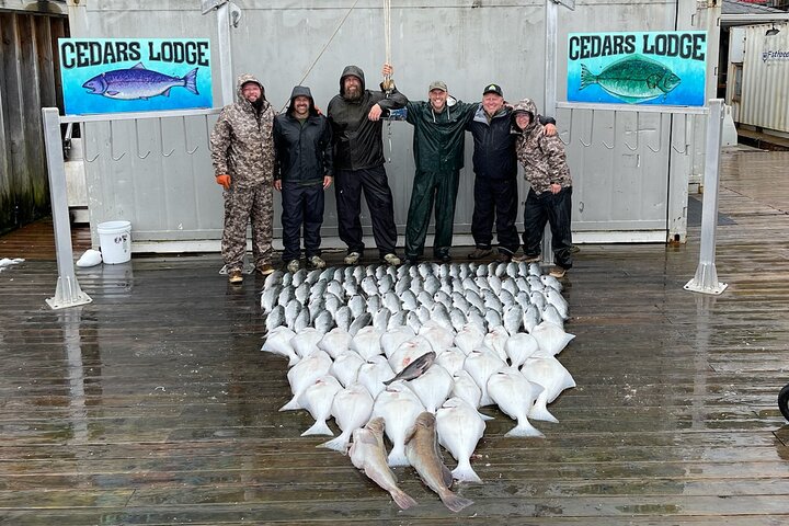 Full Day Halibut/Salmon Combo Tour in Ketchikan - Image 2