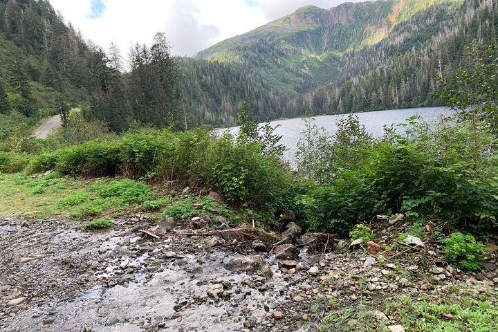 Half-Day Private Hike to Pristine Mountain Lakes off the Beaten Path  - Image 4