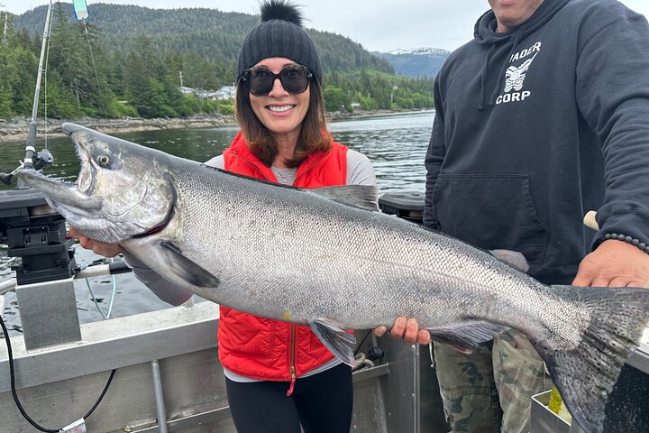 Private salmon fishing - Image 3