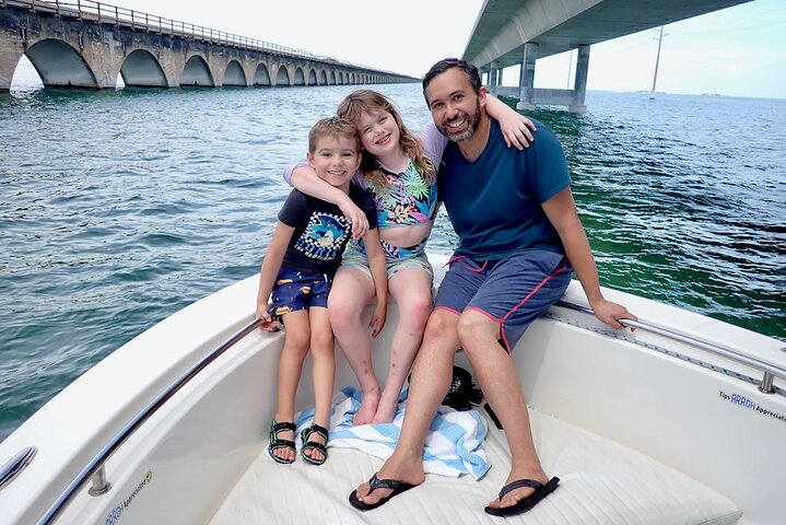 1 Hour Private Bridge Loop in Big Pine Key on Boat - Image 4