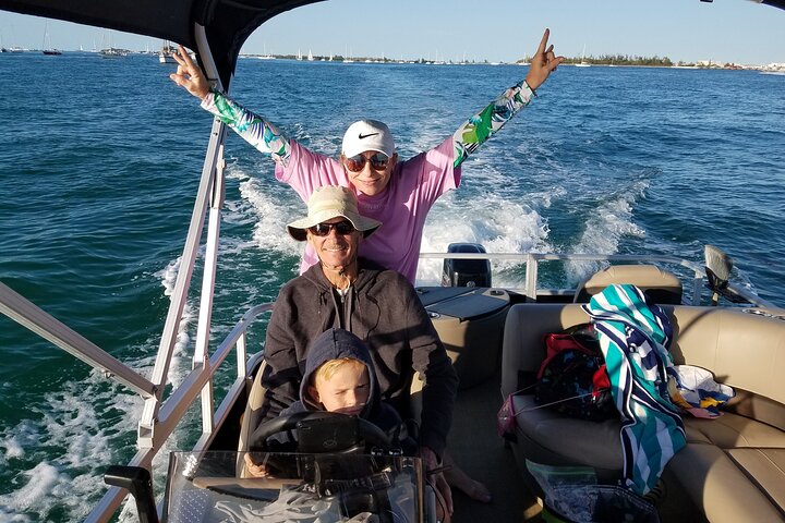 4-Hour Private Cruise to a Sand Bar on a Boat in Key West - Image 4