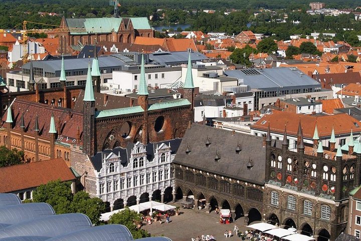 Private Shore Excursion of Hanseatic Lubeck and Wismar - Image 3