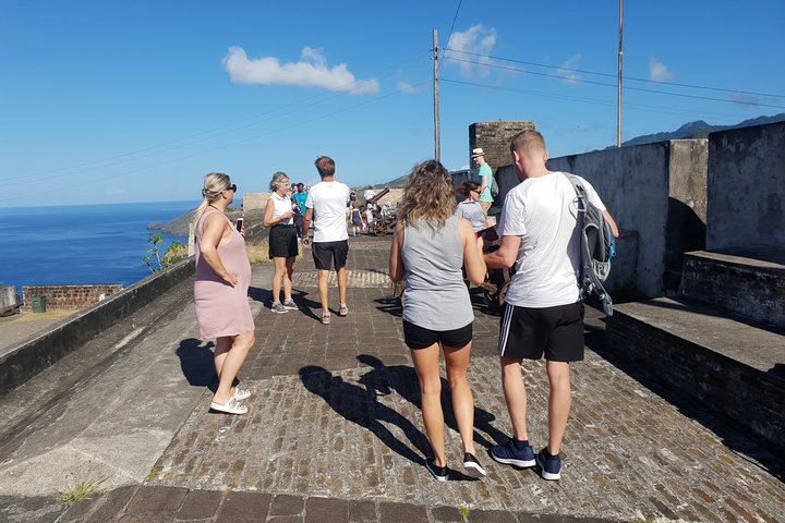 Fort Charlotte, Botanical Gardens Scenic Tour & Beach w/ Topdawg Taxi and Tours - Image 4