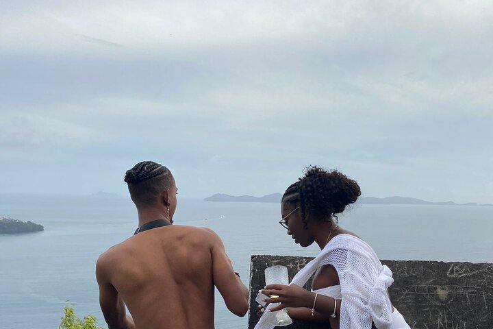 Siteseeing with Cass-Land Adventures in St. Vincent - Image 2