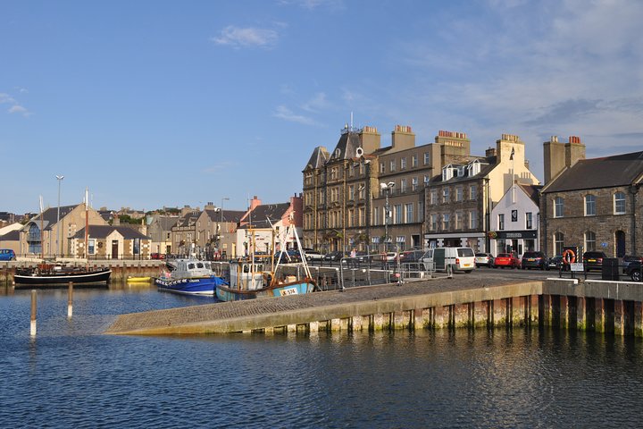 Kirkwall Private Walking Tour - Image 3