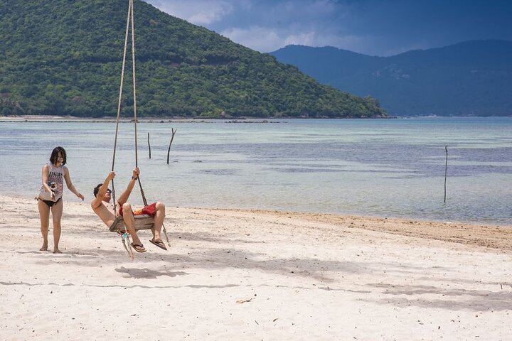 Koh Samui Pig Island Tour by Speedboat with Snorkeling - Image 3