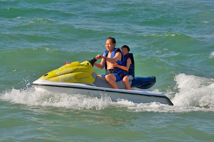 Parasailing and Jet Ski Watersports Koh Samui beach with Round-trip transfer - Image 2