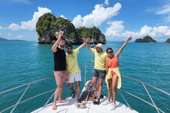 Private Day Cruise snorkeling Koh Tan & Koh Madsum (Pig Island) - Image 2