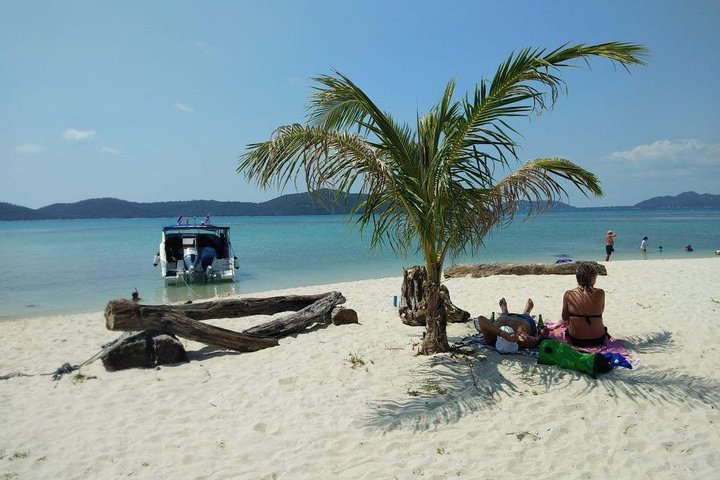Private Speed Boat Snorkeling Trip (4 hrs.)  - Image 3