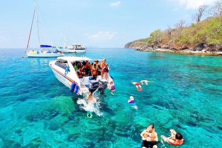  Speed Boat Private Sunset Snorkeling and sightseeing(4 Hrs.) - Image 1