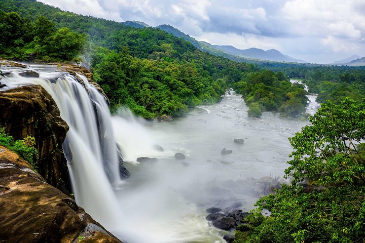 Athirappilly & Vazhachal Waterfalls Private Day Tour from Kochi - Image 3