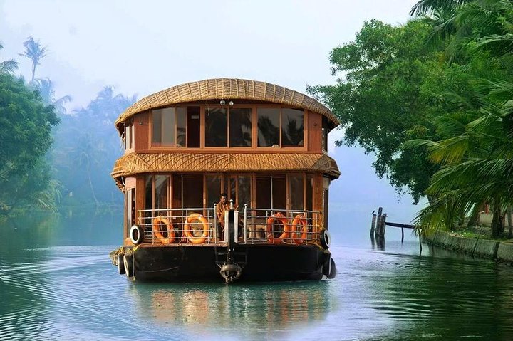 Cochin Over View - Image 1