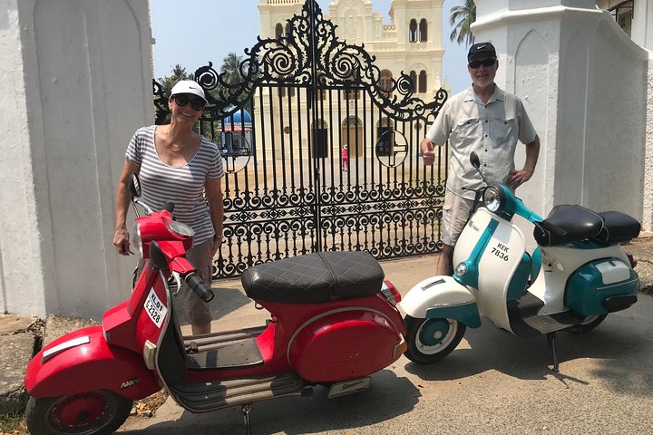 Cochin Vintage Scooter Tour - Image 2