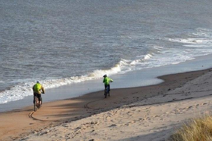 Group Tour: Biking expedition from Cochin to Alleppey - Image 1