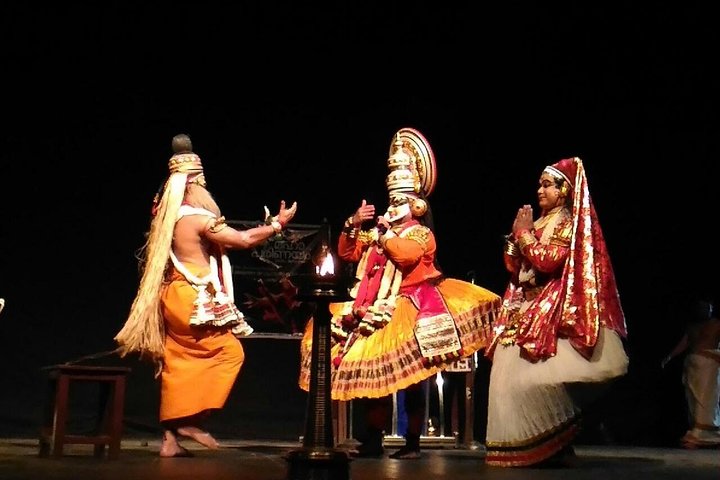 Kochi Over View & Kathakali & Dinner.Tour - Image 1