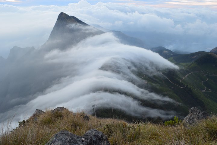 Kolukkumalai Trekking with Night stay in Tent - Image 1