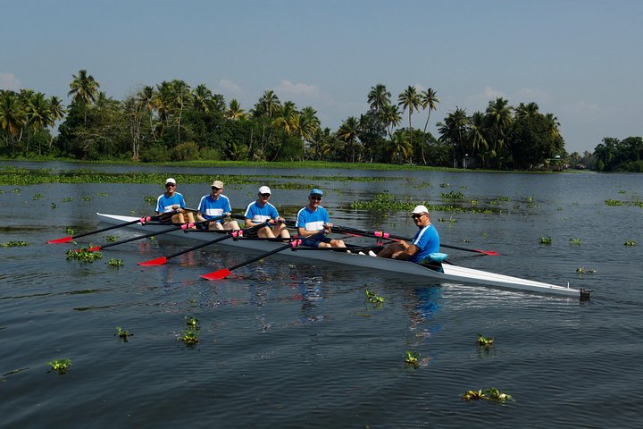 Private Alleppey Houseboat Cruise with Overnight Stay from Kochi - Image 3