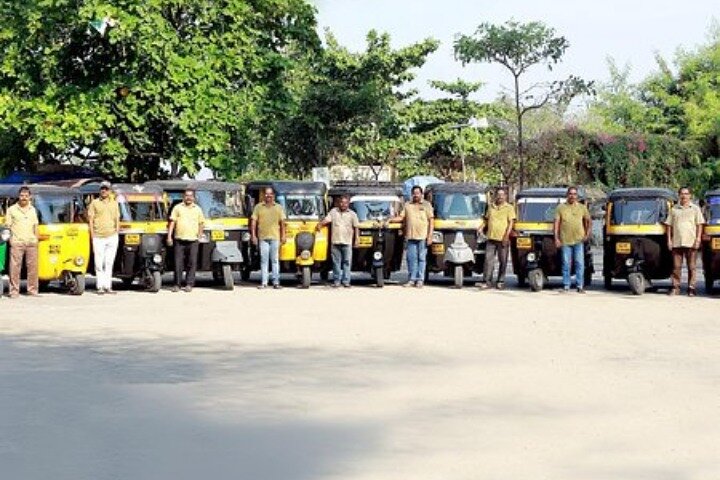 Tuk Tuk Kochi Tours with pickup from Cruise Ship - Image 1