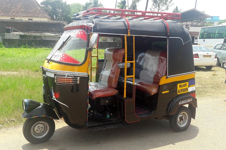Tuk Tuk Tour of Kochi Heritages - Image 1