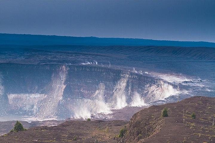 Hawaii Volcanoes National Park Experience from the Big Island - Image 3