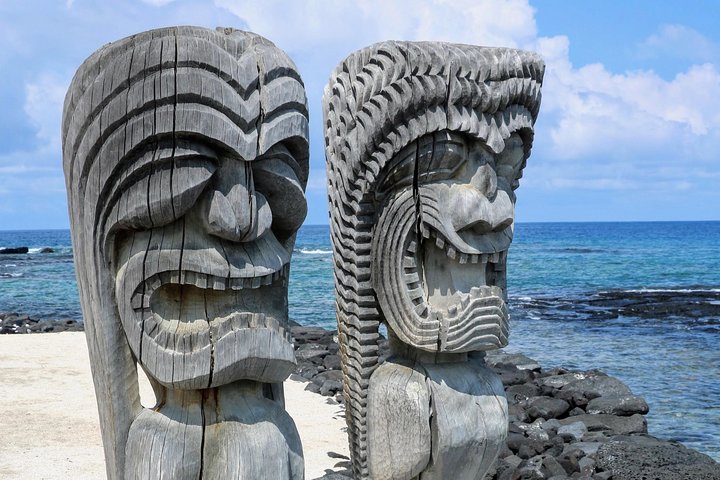 Kona Coast to Place of Refuge Small Group Shore Excursion & Tour - Image 1