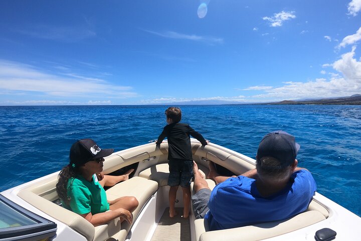 Luxury Private Boat Charter in Big Island Hawaii - Image 5