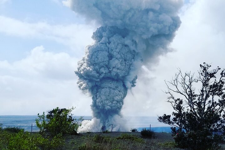 Private Tour in Hilo & Kona - Image 1