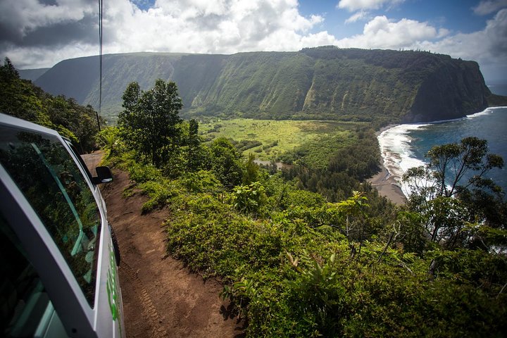 Private VAN Tour Hilo - Image 2