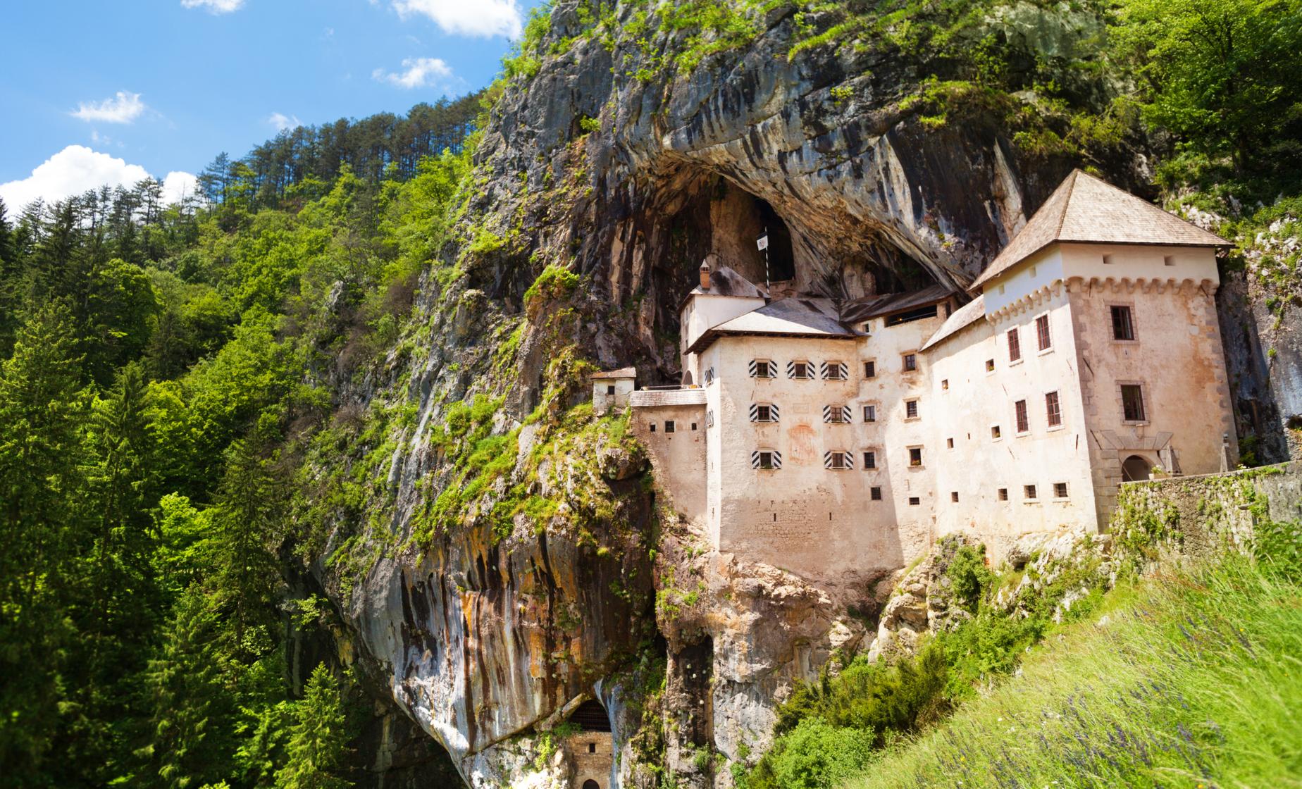 Postojna Cave and Predjama Castle - Image 1