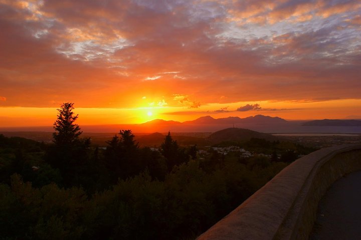 Sunset in Zia - Image 2