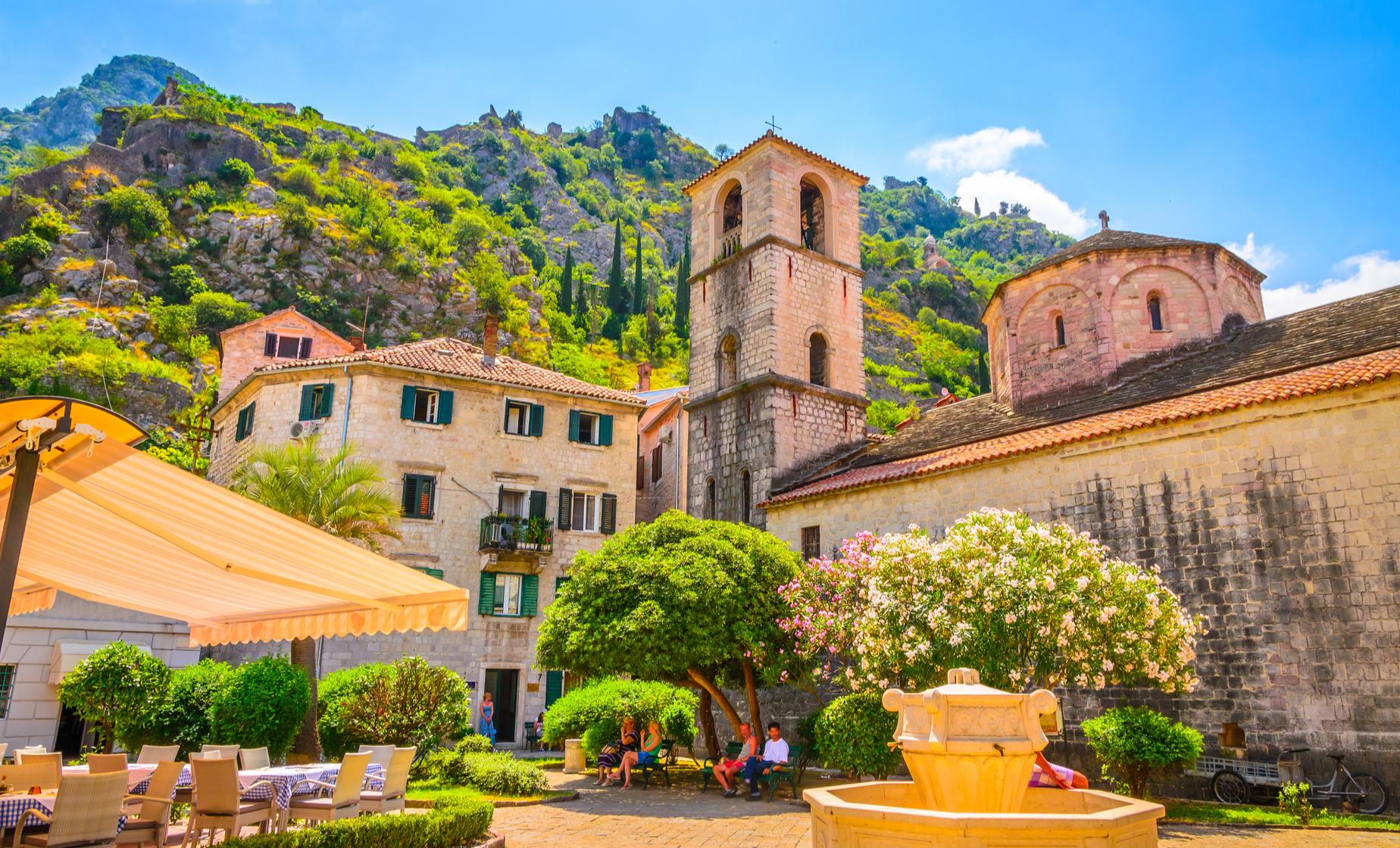 Private Old Town Walking Tour with Trojica Hill - Image 1