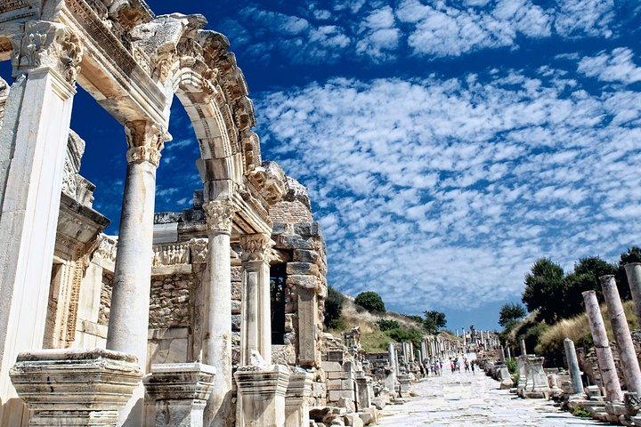 Historic Private Guided Tour of Ephesus with van - Image 1