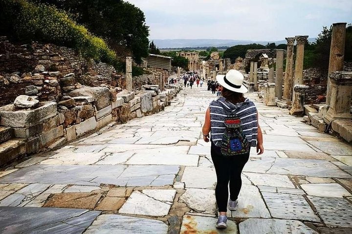 Skip the Line Half-day Ephesus and House of Virgin Mary Day Trip from Kusadasi - Image 5