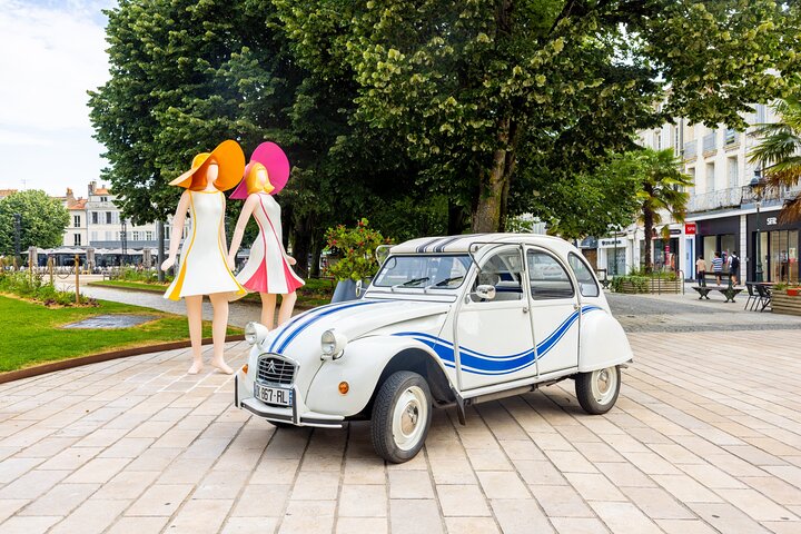 retro road trip/ Méhari, 2CV & Burton in Rochefort, La Rochelle - Image 2
