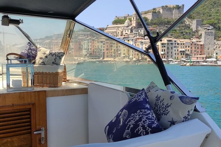 Bella Vita Boat Tour from La Spezia - Image 1
