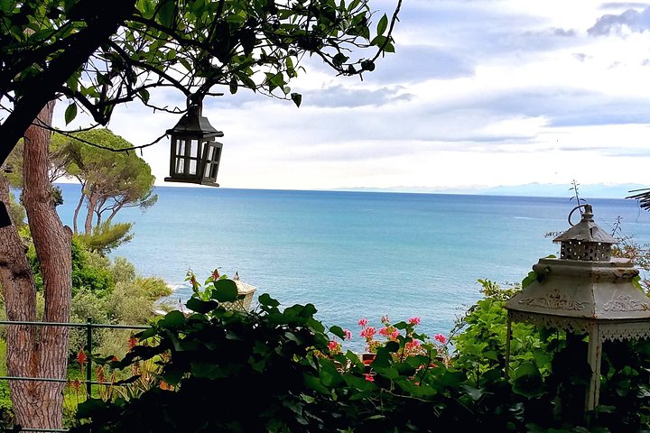 E-bike tour in the National Park of Cinque Terre - Image 5