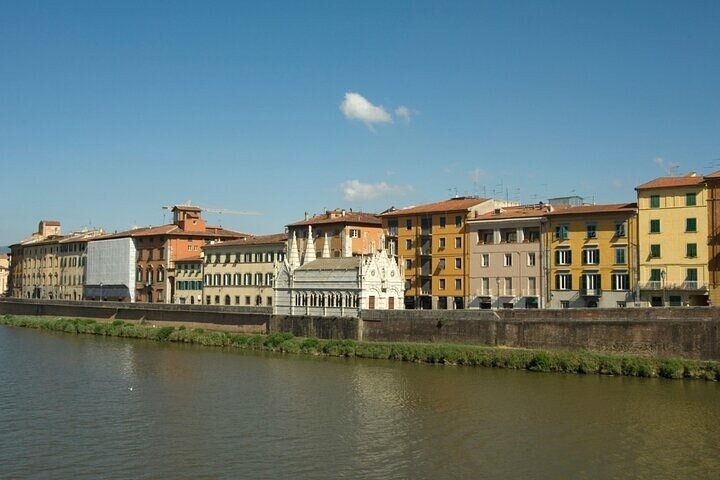 Full-Day Private Tour to Pisa and Lucca from La Spezia cruise port - Image 1