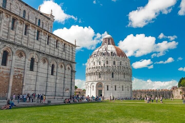 Full-Day Private Tour to Pisa and Lucca from La Spezia cruise port - Image 4