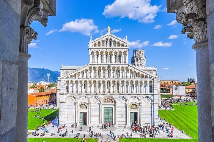 Full-Day Private Tour to Pisa and Lucca from La Spezia cruise port - Image 3